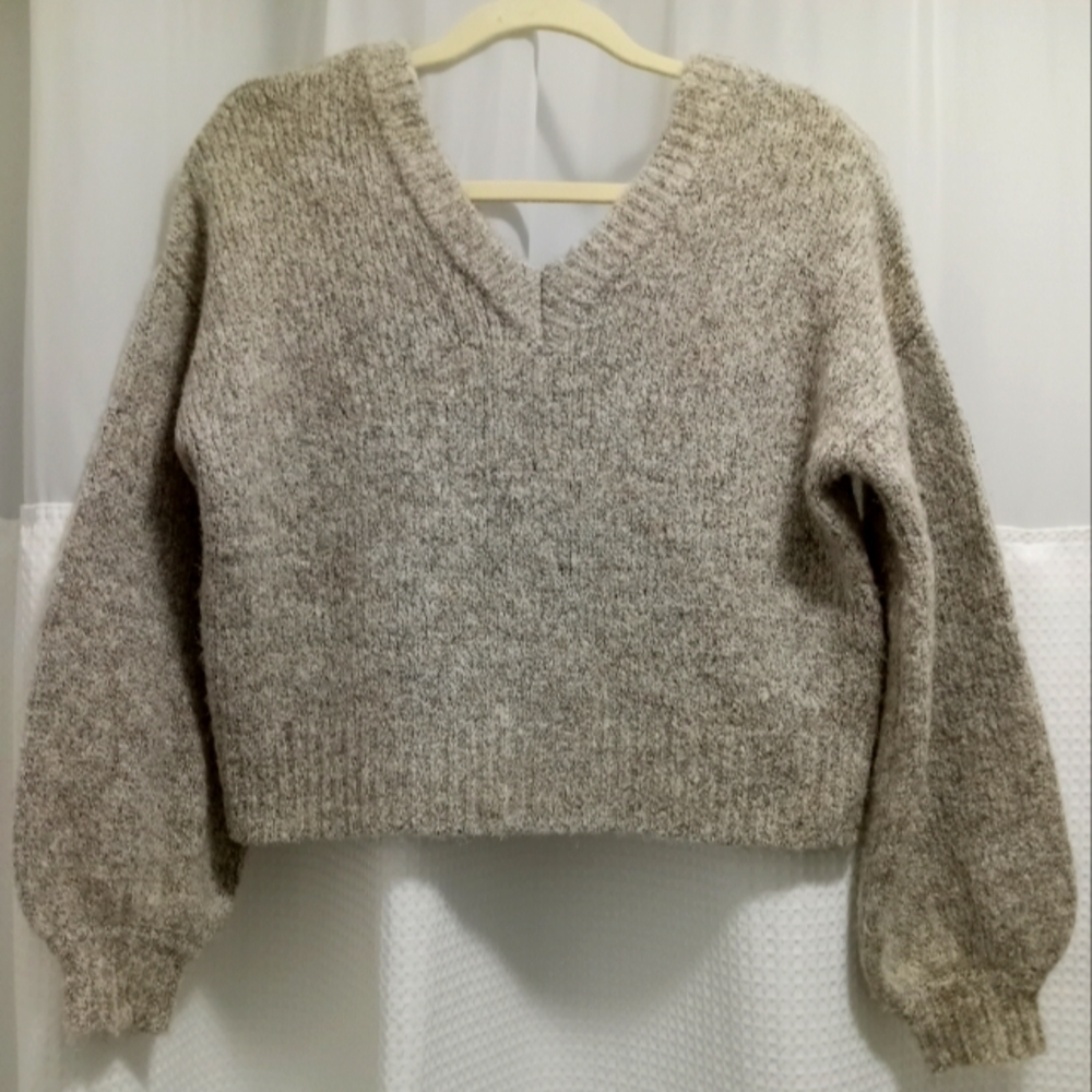 William Rast reversible sweater. EUC.  Size xs.